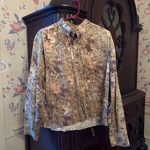 Vintage Camo Deer Print Button Down Cropped